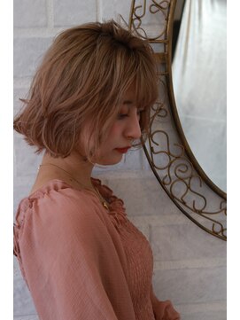 ブリーチ ラボ エーアイ 原宿店(BLEACH LABO Ai) 20代30代40代50代 色っぽふんわりショートの重軽ウェーブヘア♪