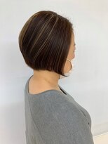 クオリス 上福岡店(QUALIS)&nbsp;前上がり/小顔/丸み/ショート/ハイライト/30代40代50代/