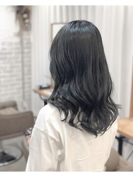 アムプリエ(Ame briller) レイヤーカット×グレージュカラー