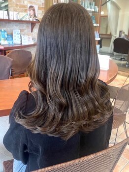 リュクスフォーヘアー(LUXE.for.hair)の写真/滋賀初☆自然植物由来成分配合の《AVEDA》★髪を傷めず驚くほどの艶感と色持ちの良さ♪環境にも優しい◎