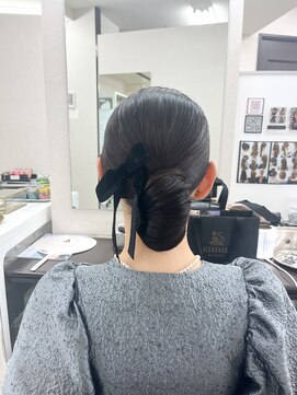 セットサロン ベル(Belle) タイトシニヨン