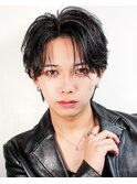シースルーセンターパートウルフニュアンスパーマ黒髪コンマヘア