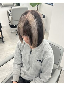 レアル 心斎橋 大阪(REAL) ブロックカラー