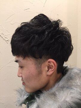 ゾンネ(ZONNE) 【ZONNE】men's hair ツーブロック無造作ショートパーマ