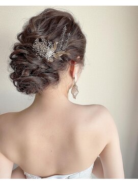 フィオーレ ヘアデザイン(FIORE hair design) シニヨンヘア