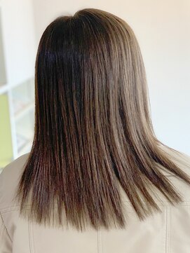 アークスヘアー 艶感べージュ★ツヤ感UP♪ダメージレスのナチュラルストレート