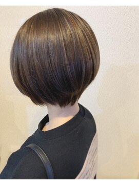 美容室 ルアル 市原市八幡宿店(Luar) ナチュラルハイライトショート！