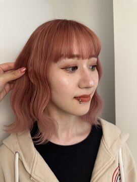 シェノン バイ アランスミシー 表参道(CHAINON by Alan smithee) ★★ピンクカラーミディアムショート波巻きウェーブ
