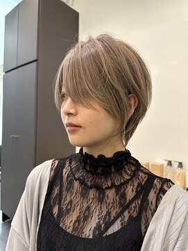 ビューエヒメ(VIEW EHIME) 大人ラフウェーブ20代30代40代ボブブラウンスウィングショート