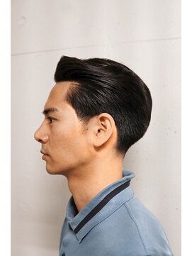 ザチョップショップ キチジョウジ(THE CHOP SHOP KICHIJOJI) フェード スキンフェード サイドパート バーバー バズカット