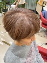 サクラ(SAKURA)&nbsp;透明感カラー＆カット☆グレイヘアを活かして！