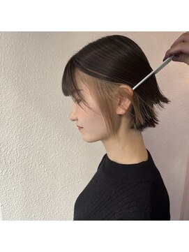 トリコ 梅田茶屋町店(trico) 切りっぱなしボブ×ベージュイヤリングカラー♪