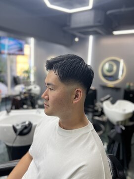 グリーディーフォックス 三軒茶屋(GreedyFOX) 波巻き/マッシュパーマ/ウルフ/ハイライト<理容室>三軒茶屋