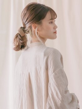 シェリー(Cherie)の写真/＜カット+イヤリングカラー(ブリーチOK)¥9,900＞話題のカラーも★透明感のある艶色に◎