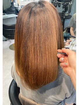 ヴィオラスバイポッシュ ギンザ(Violus by Posh GINZA) ブリーチ矯正by髪質改善