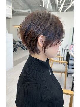 ビューナゴヤ 名駅(VIEW NAGOYA) 黒髪カタログ/ボブルフ/小顔に見せるヘア/ワンレン