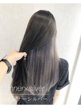 リアラ 渋谷(LIALA) ブリーチ、ダブルカラー、インナーカラー、イヤリングカラー