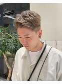 ナチュラルパーマ×ベージュ系ハイトーン