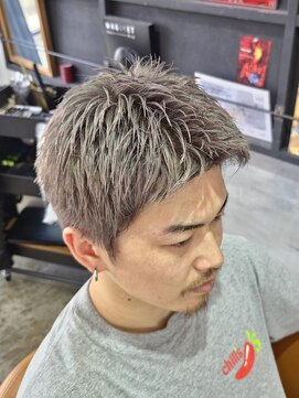 アノ(Ano.) メンズブリーチグレージュシルバーベージュ短髪