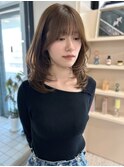 ブラウンベージュ 顔周りカット レイヤーカット 艶髪 10代20代