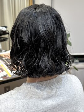 アピッシュ(apish 並木通り) 緩めボブパーマ