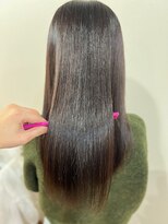 ウィッシュクエルポ 今本店(wish cuerpo)&nbsp;素髪みたいなツヤ感、ずっと触れていたくなる髪へ