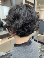 ユノ(juno)&nbsp;【中目黒】黒髪ショートボブのふわふわウェーブパーマ♪