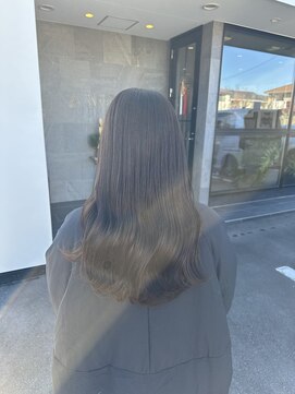 メゾン アヴァロ(Maison Avallo) 透明感シアーカラー