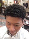 スピーディーな時短メンズパーマ「デジカール」