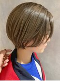 20代30代☆ブリーチ1回シナモンベージュ&丸みシルエットショート