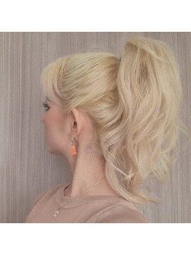 アース 平塚店(HAIR & MAKE EARTH) ハイトーンカラー【平塚】