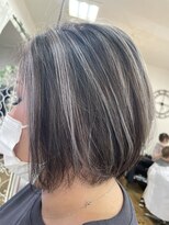 リリー ヘアーアンドビューティー(Lily)&nbsp;wハイライトカラー