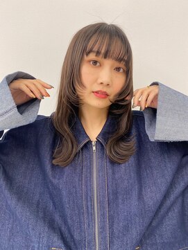 フラミューム 藤沢(flammeum) 顔周りレイヤースタイル