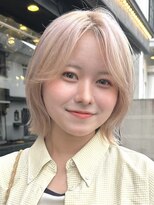 カムジーヘッドカミノウラ(COMEGHEAD KAMINOURA)&nbsp;ダブルカラーミルクティーベージュカラーケアブリーチ韓国ボブ