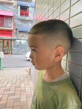 ロムサンク(L'HOMME CINQ) フェードカット