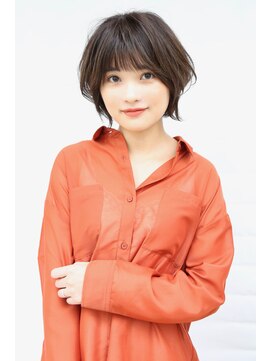 モルーア 錦糸町(Moruadh) 小顔ひし形ショートボブ