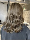 調布白髪ぼかしハイライトミルクティーベージュアッシュグレー