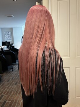 ザスリック 代官山(THE SLICK) ピンクベージュコーラルピンクサーモンピンク