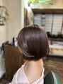 クー(Coo)&nbsp;艶感質感重視の大人でこなれた美シルエットショートボブが得意。