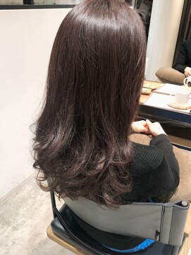 ビヨウシツ ポスタ ラベンダーピンクベージュ