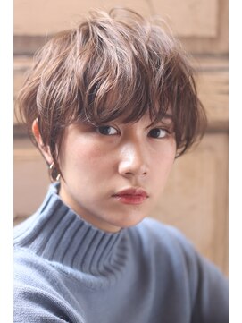 髪質改善と縮毛矯正の専門店 サンティエ(scintiller) ふんわり小顔大人ショート20代30代40代　鹿児島中央