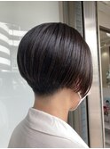小顔刈り上げハンサムショート