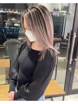 アール(ART) シャドールーツ