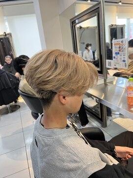 アイズ 海老名(AIZU) センターパート カルマパーマ ニュアンスパーマ