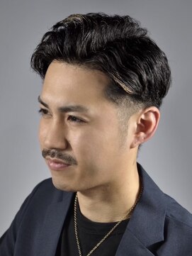 プレミアムバーバー 表参道店(PREMIUM BARBER produce by HIRO GINZA) ビジネスショート×ツーブロック