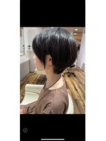 ちょっとカット ミーナ町田店 軽やか耳掛けマッシュ