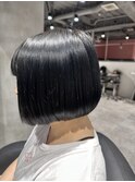 顎ラインボブ＋ブルーブラックカラー