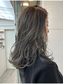 ミディアムロング×グレージュカラー　　艶髪/美髪