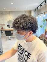 ランプ(Lamp) 波巻きパーマでイケおじ