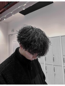 ルーストデラックス 京都河原町三条(ROOST dx) 波巻きパーマ